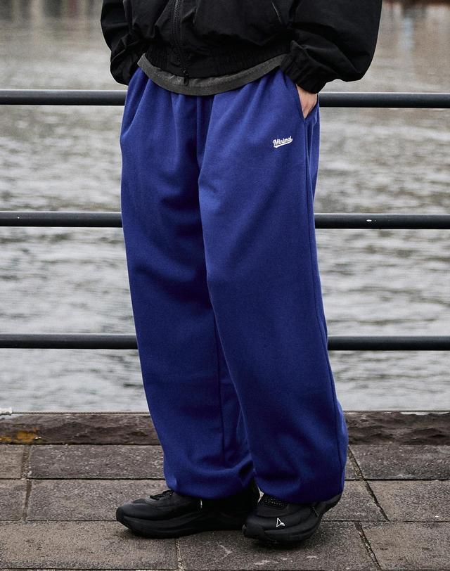 미니멀프로젝트 미니멀 자수 로고 2-WAY 스트링 와이드 스웨트 팬츠 MTP301-Z / 7COLOR M 착용컷