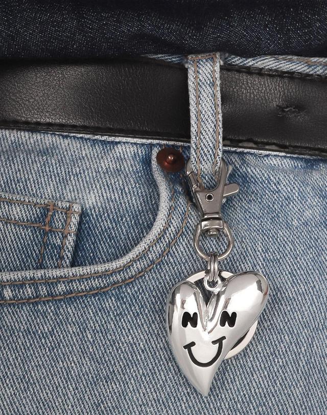 논논 CROKEED LOVE KEYRING 착용컷