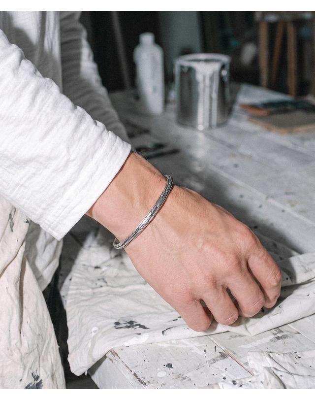 쿼르코어 4401.c1 BRACELET 착용컷