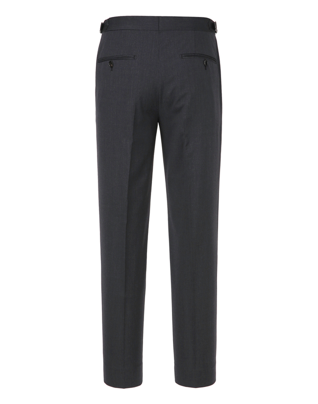 마에스트로 남성 그레이 울 블렌드 비즈니스 셋업 팬츠 (One Pleated Tapered Fit) 진한 그레이 착용컷