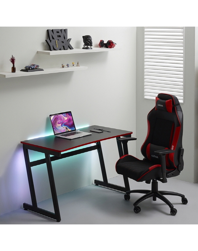 제닉스 제닉스 ARENA-X ZERO DESK 1200 컴퓨터 게임용 게이밍책상 착용컷