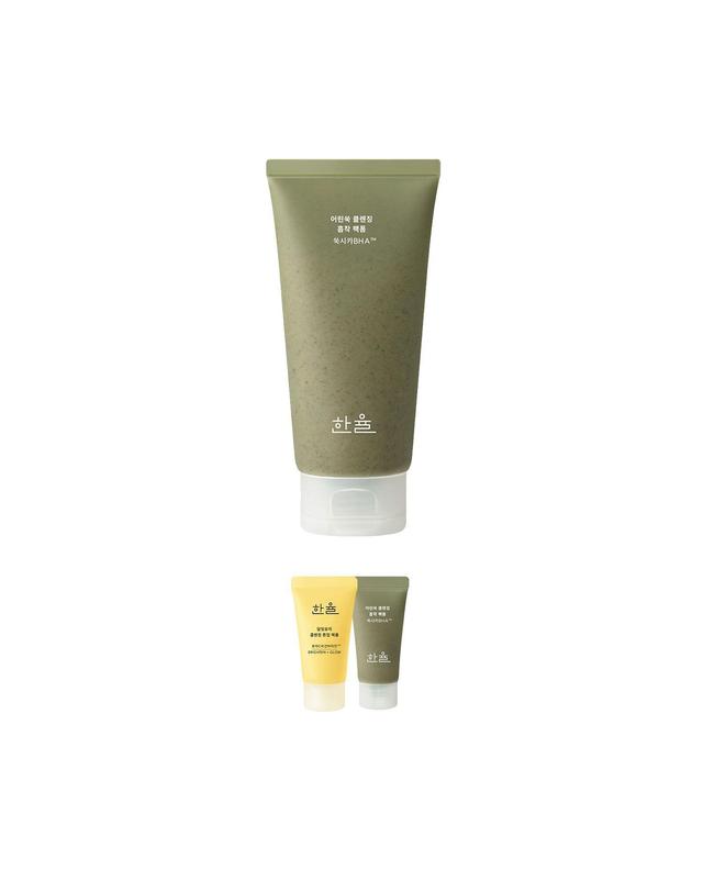 한율 어린쑥 클렌징 흡착 팩폼 120ml 착용컷