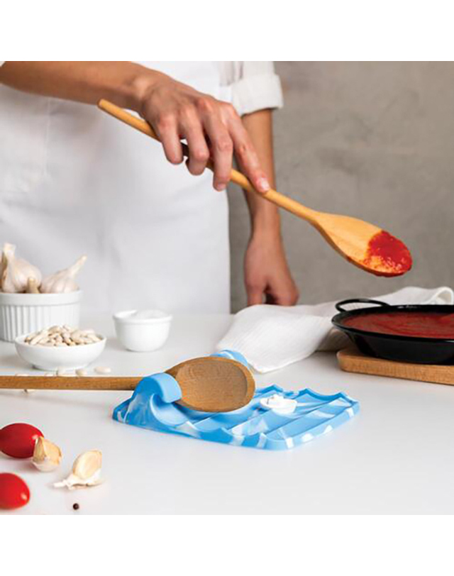 오토토 오토토디자인 푸른 파도 국자 조리도구 받침대 (Wavy) 착용컷