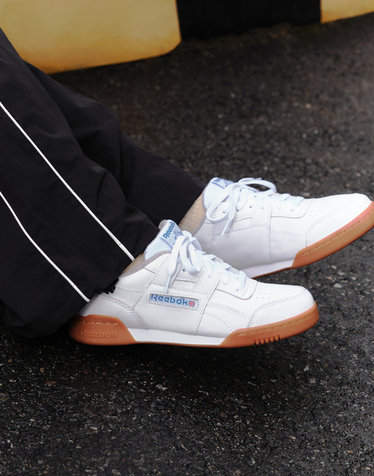 워크아웃 플러스 - 화이트:검 / 100244983
