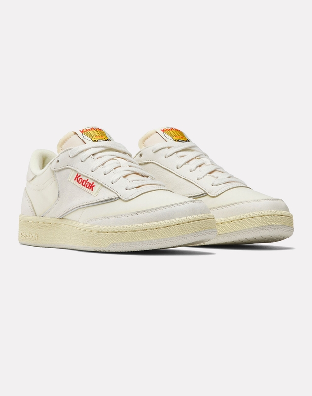 리복 Reebok X Kodak 클럽 C 85 - 크림 / 100228863 착용컷
