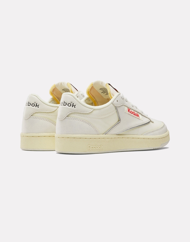 리복 Reebok X Kodak 클럽 C 85 - 크림 / 100228863 착용컷