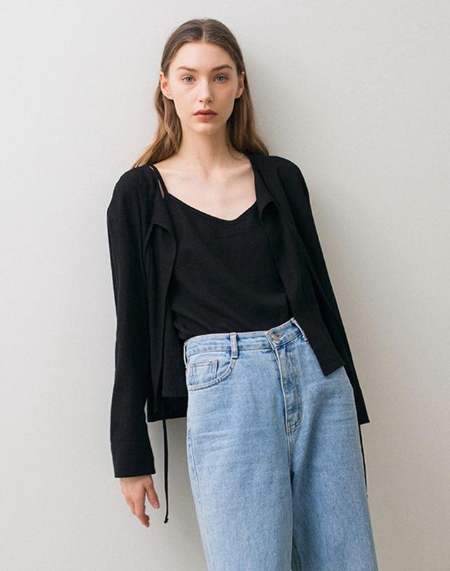 논로컬 Linen Shirring Cardigan - Black 착용컷