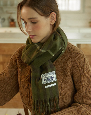 Holiday Check Blend Muffler - Green Check
