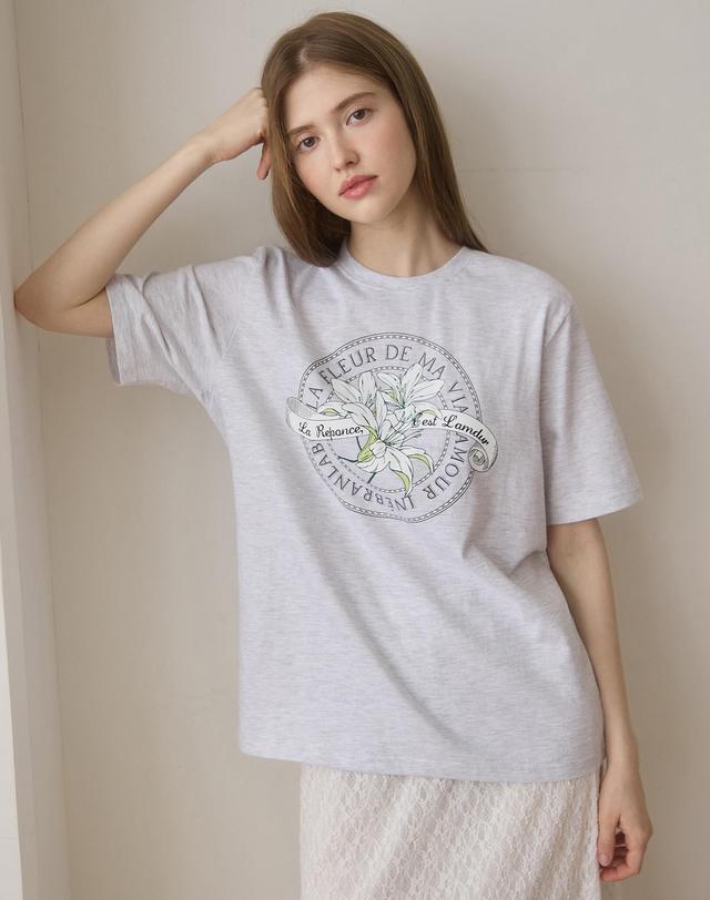 논로컬 Lily Print T-shirt - Light Grey 착용컷