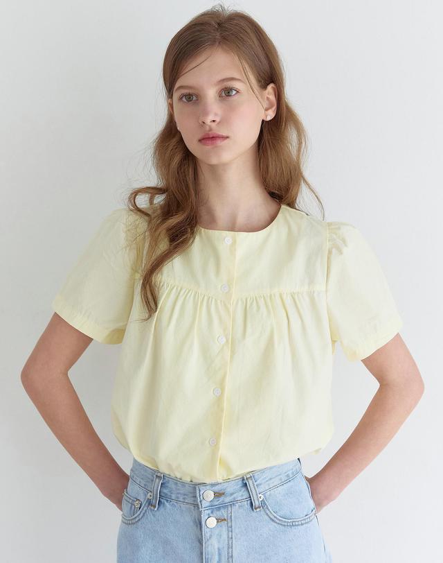 논로컬 Julia Shirring Blouse - Lemon Yellow 착용컷