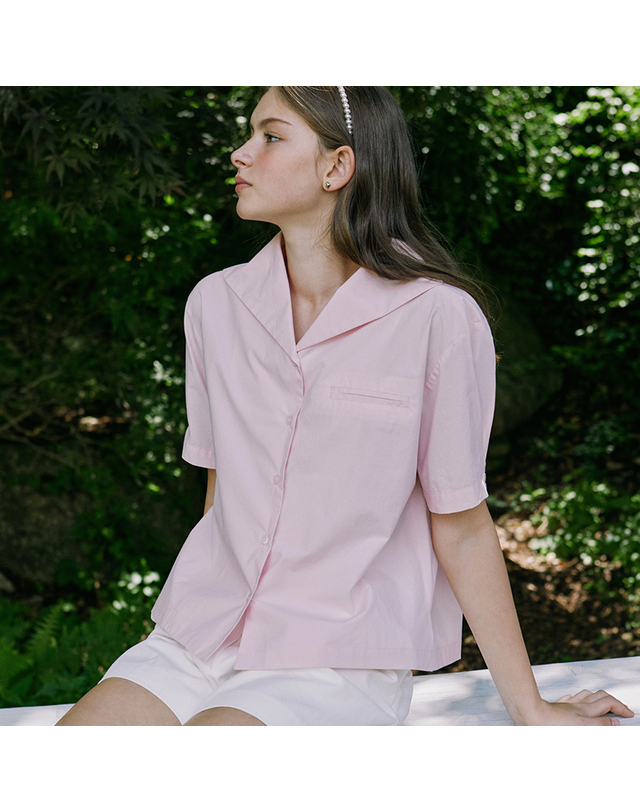 논로컬 Marine Collar Half-sleeves Shirt - Light Pink 착용컷