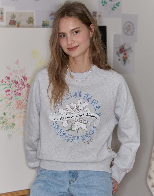 논로컬 [논로컬 X 이하여백] Lily Hand Drawing Sweatshirt - Light Grey 착용컷