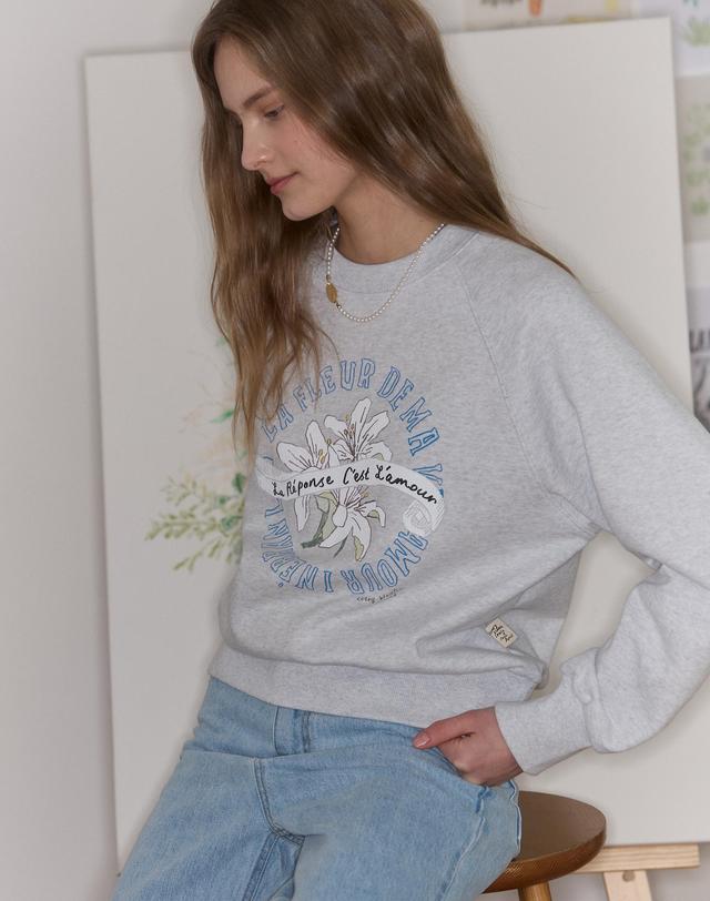 논로컬 [논로컬 X 이하여백] Lily Hand Drawing Sweatshirt - Light Grey 착용컷