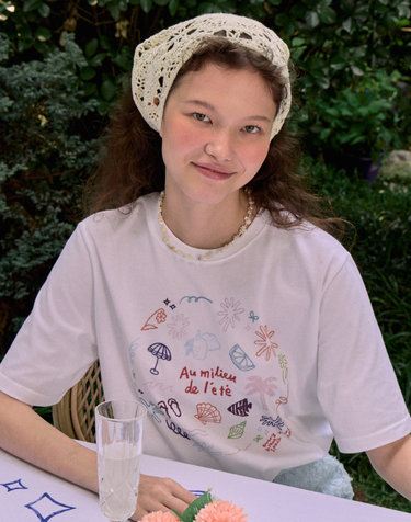 [논로컬 X 이하여백] Coloring Seaside Hand Drawing T-shirt - White