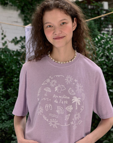 [논로컬 X 이하여백] Seaside Hand Drawing T-shirt - Light Purple