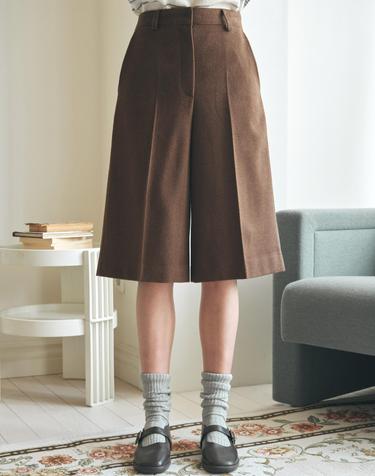 Classic Bermuda Pants - Brown