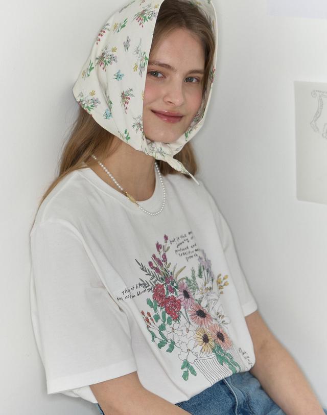 논로컬 [논로컬 X 이하여백] Vase Hand Drawing T-shirt - White 착용컷