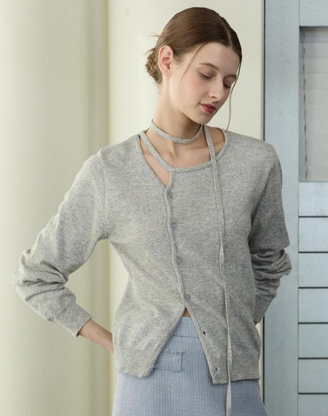 논로컬 Cut Out Detachable Tie Knit Top - Melange Grey 착용컷