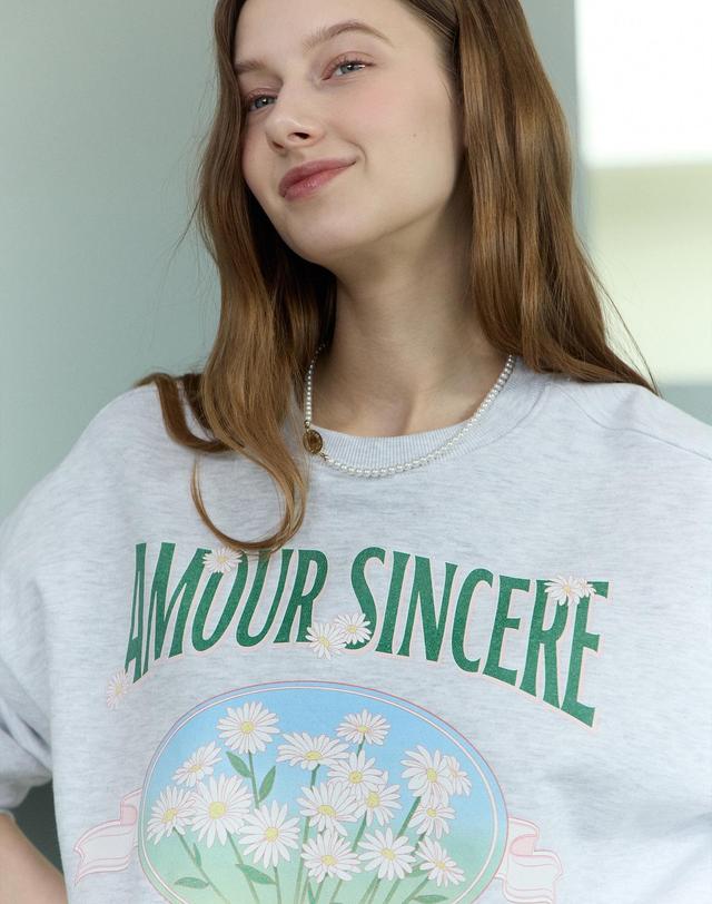 논로컬 Vintage Marguerite Print Sweatshirt - Light Grey 착용컷