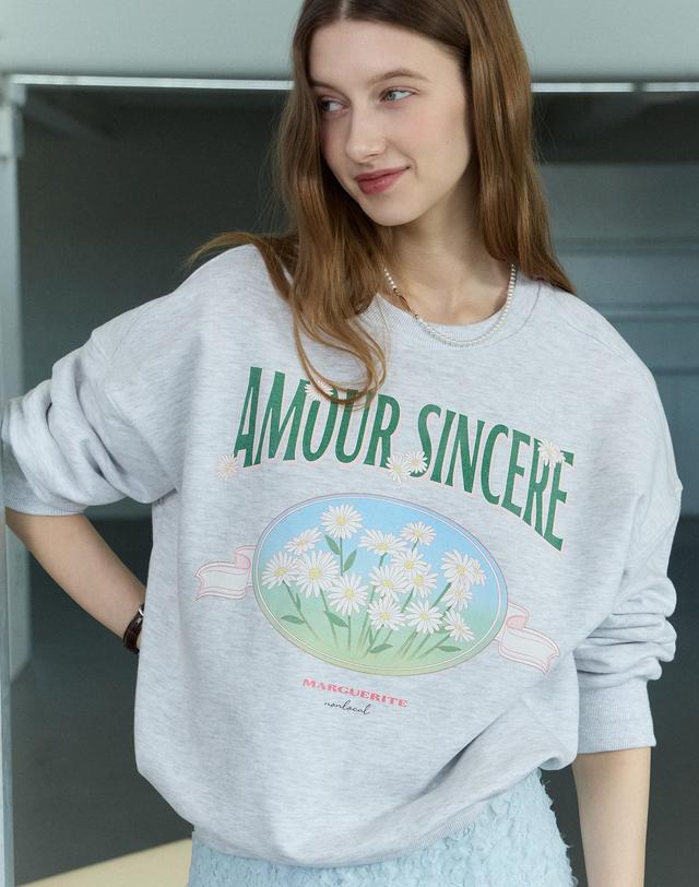 논로컬 Vintage Marguerite Print Sweatshirt - Light Grey 착용컷