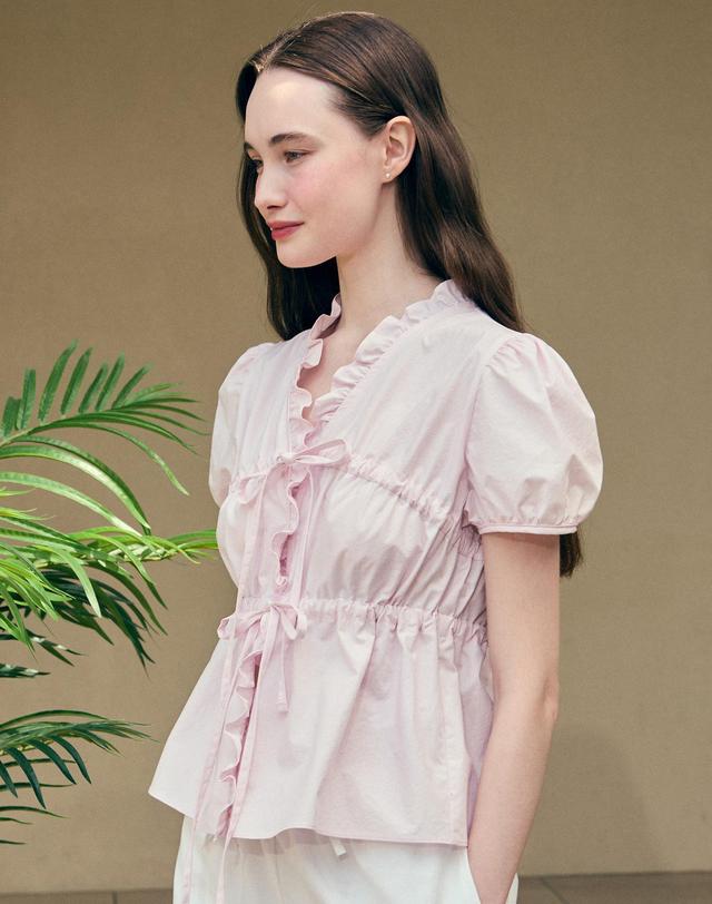 논로컬 Ribbon Shirring Puff Sleeve Blouse - Pink 착용컷