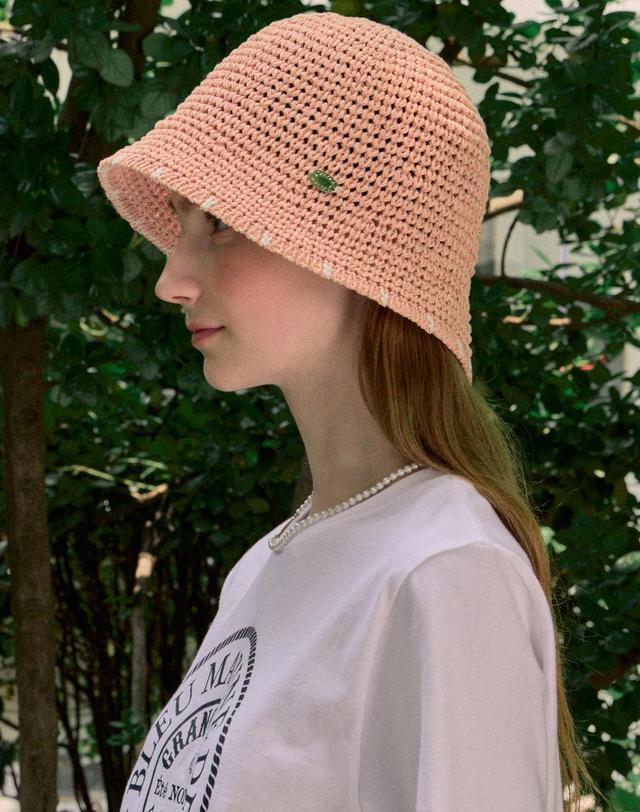 논로컬 Line Point Bucket Hat - Peach 착용컷