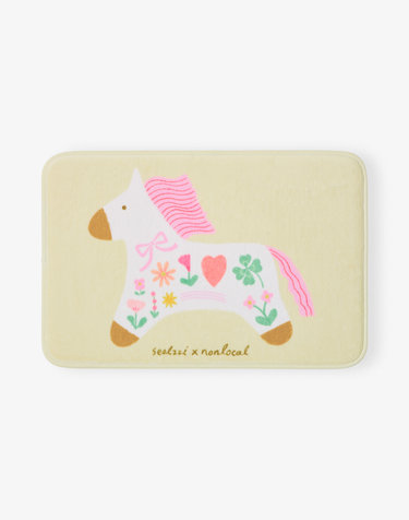[논로컬 X 설찌] Floral Pony Mat - Light Yellow