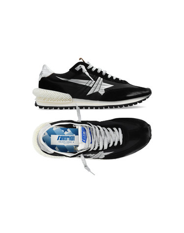 골든구스 26FW 러닝 마라톤 M2000 스니커즈 블랙/실버 GMF00684 F005675 90179