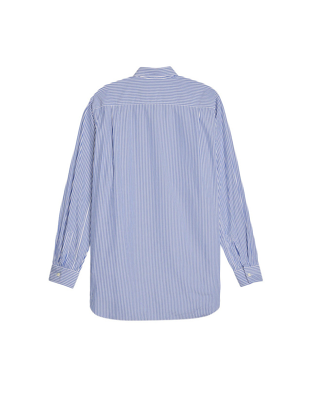 꼼데가르송 26SS 여성 블랙 하트 스트라이프 셔츠 블루 AX-B018-051-1 착용컷