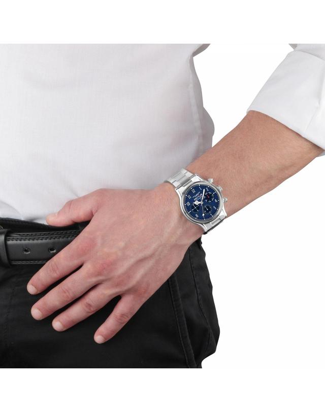 섹터 섹터 남자시계 660 R3253517007 크로노그래프 43mm 메탈밴드 착용컷