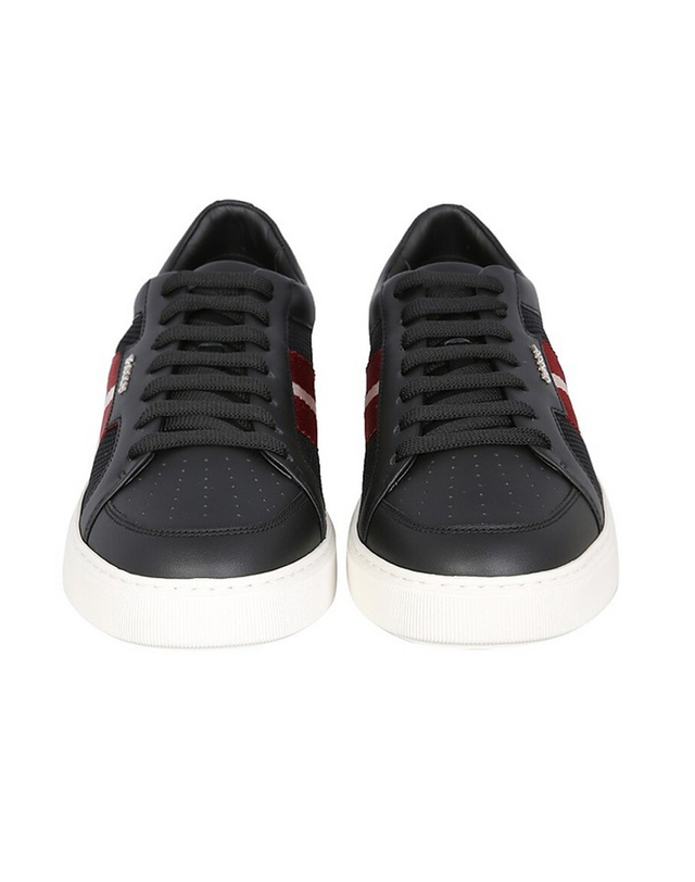 발리 메리스 MELYS 스트라이프 스니커즈 블랙 6237752 착용컷