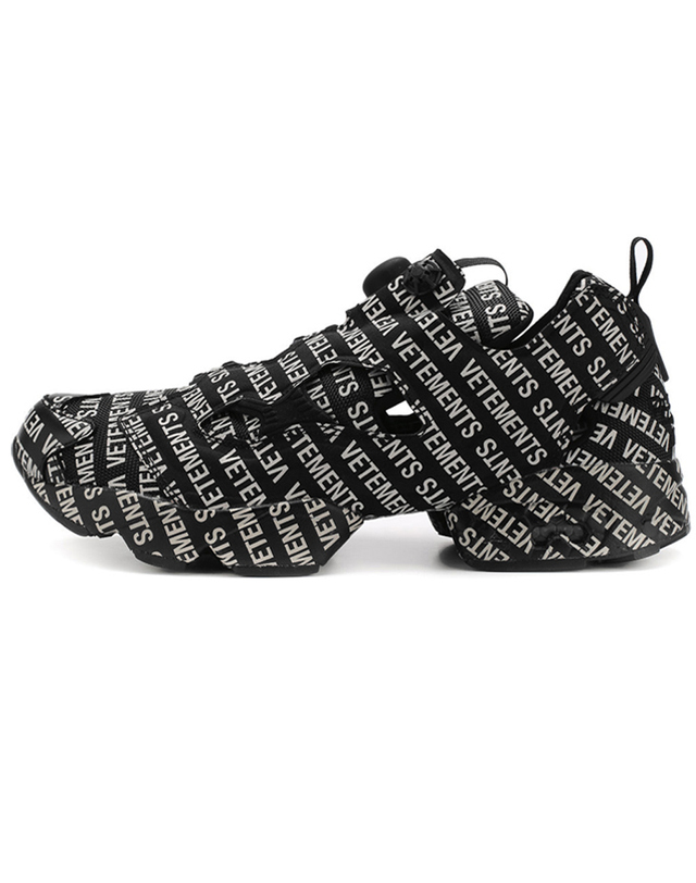 베트멍 베트멍X리복 퓨리 블랙 UAH19RE2 BLACK 착용컷
