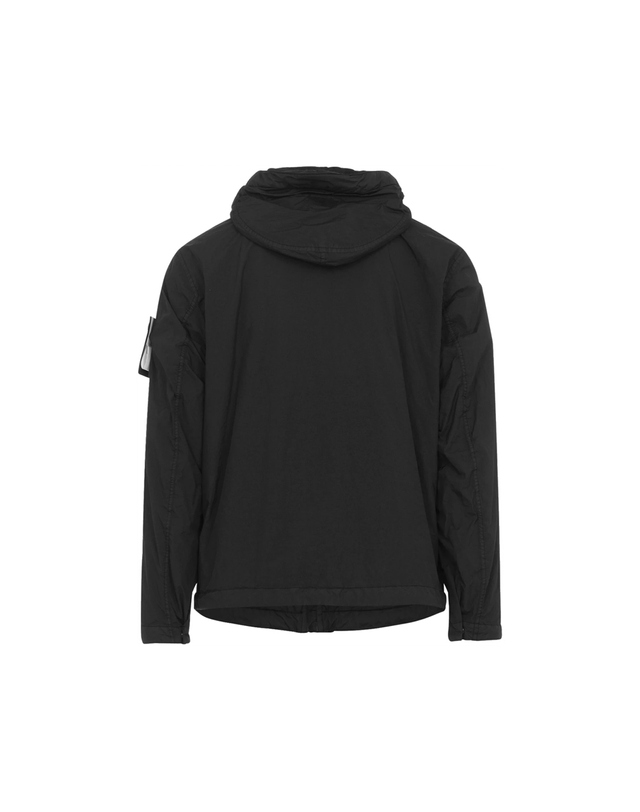 스톤아일랜드 26SS 와펜 가먼트다이드 크링클랩스 자켓 블랙 L1S15 4100001 S0A23 V0029 착용컷