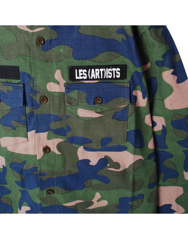 레스아티스트 로고 패치 캔버스 셔츠 카모 LA04SCV26CAMO 착용컷