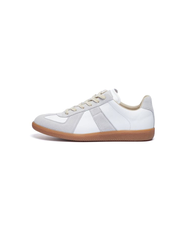 메종 마르지엘라 25FW 독일군 스니커즈 화이트 S57WS0236 P1895 101 착용컷
