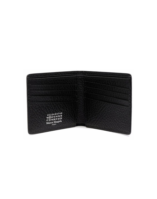 메종 마르지엘라 26SS 시그니처 스티치 반지갑 블랙 SA1UI0016 P4455 T8013 착용컷