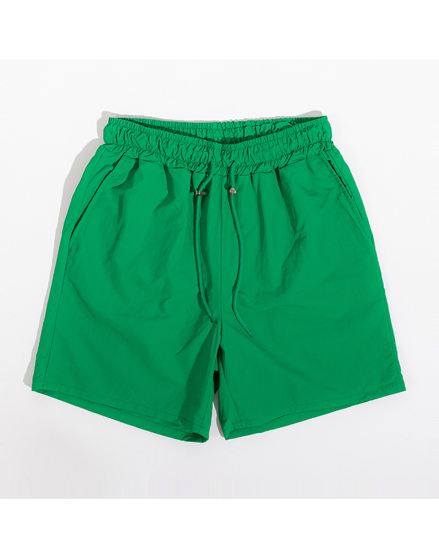 스트라이크 나일론 릴랙스 쇼츠 Nylon Relax Shorts (GREEN) 착용컷