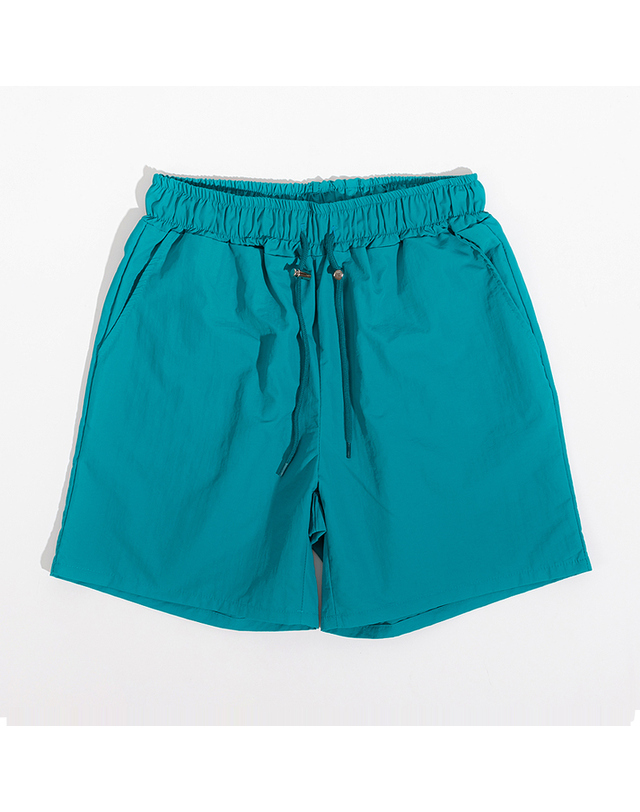 스트라이크 나일론 릴랙스 쇼츠 Nylon Relax Shorts (AQUA) 착용컷