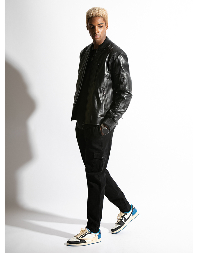 스트라이크 에스티알 릴랙스 카고 조거팬츠 Str Relax Cargo Joggers (BLACK) 착용컷
