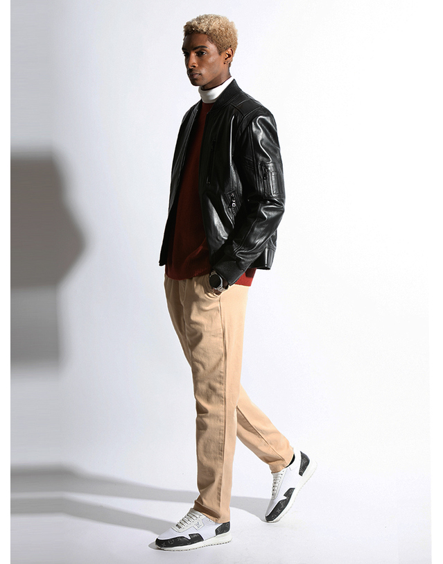 스트라이크 에스티알 릴랙스 캐주얼 치노즈 Str Relax Casual Chinos (BEIGE) 착용컷