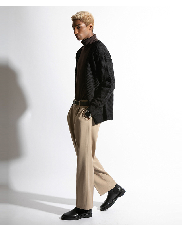 스트라이크 엘리건트 원 플리츠 트라우저스 Elegant One Pleat Trousers (BEIGE) 착용컷