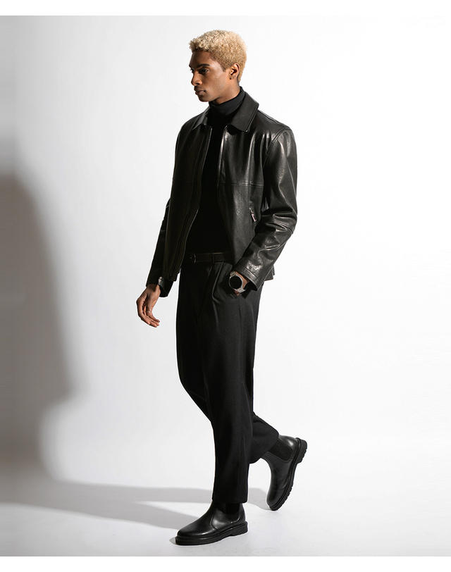 스트라이크 엘리건트 투 플리츠 트라우저스 Elegant Two Pleat Trousers (BLACK) 착용컷