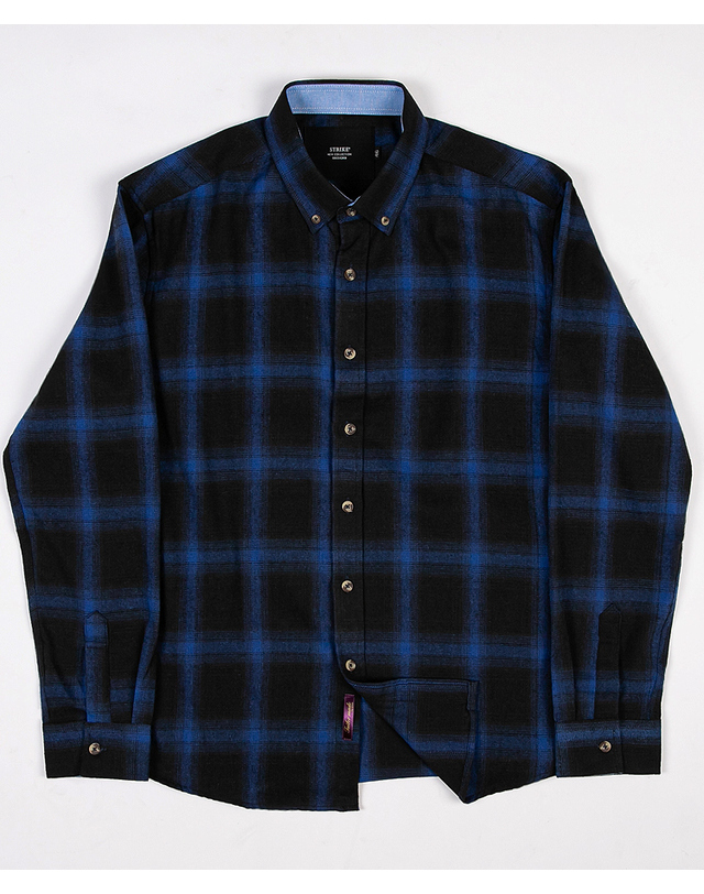 스트라이크 드롭 숄더 체크 셔츠 Drop Shoulder Check Shirt (BLUE_BLACK) 착용컷