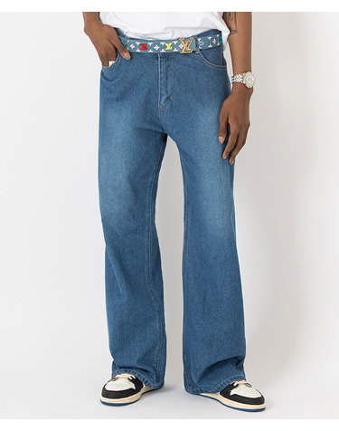 미디엄 워싱 부츠컷 진 Medium Wash Boots Cut Jeans