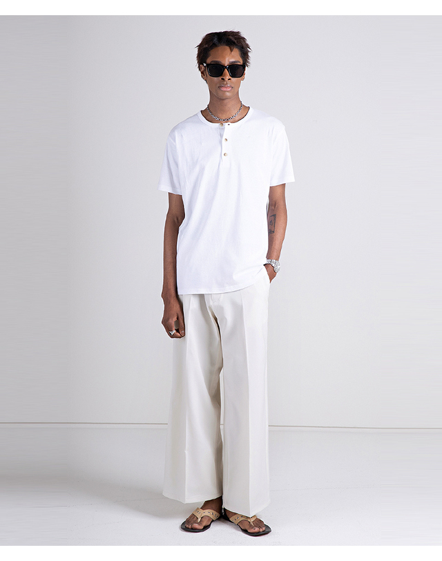 스트라이크 Roomy Breezy Relaxed Trousers (CREAM) 착용컷