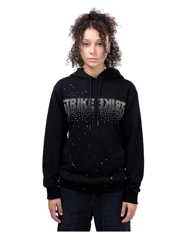 스트라이크 스터디드 스플래터 페인트 지퍼스 후디 Studded Splatter Paint Zippers Hoodie (BLACK) 착용컷