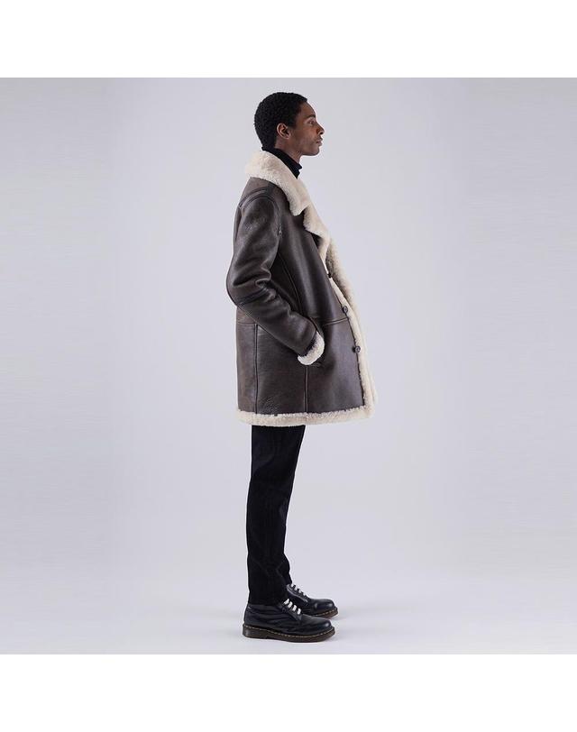 스트라이크 디자이어드 리치 램스킨 무톤 코트 Desired Reach Lambskin Mouton Coat (BROWN) 착용컷