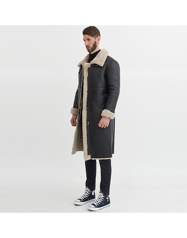 스트라이크 밀란 파이니스트 쉐어링 롱 코트 Milan Finest Shearling Long Coat (BLACK) 착용컷