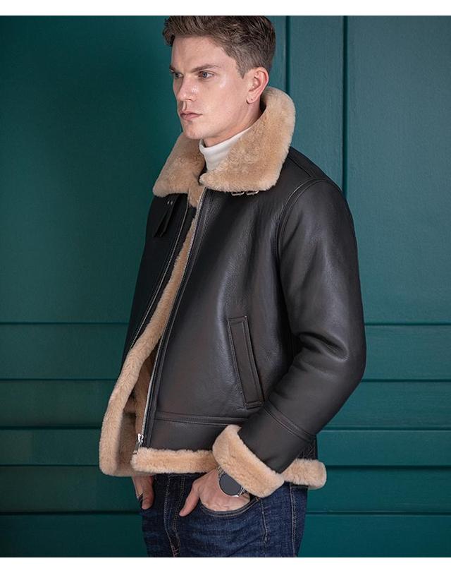 스트라이크 크리오스 램스킨 쉐어링 재킷 Krios Lambskin Shearling Jacket (BROWN) 착용컷