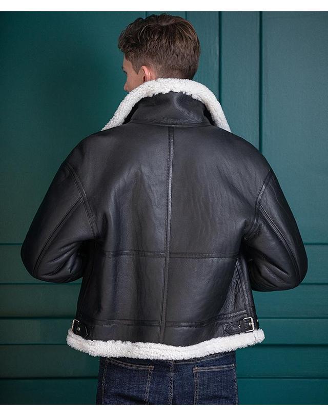 스트라이크 크로노스 램스킨 쉐어링 무톤 재킷 Chronos Lambskin Shearling Mouton Jacket (BLACK) 착용컷